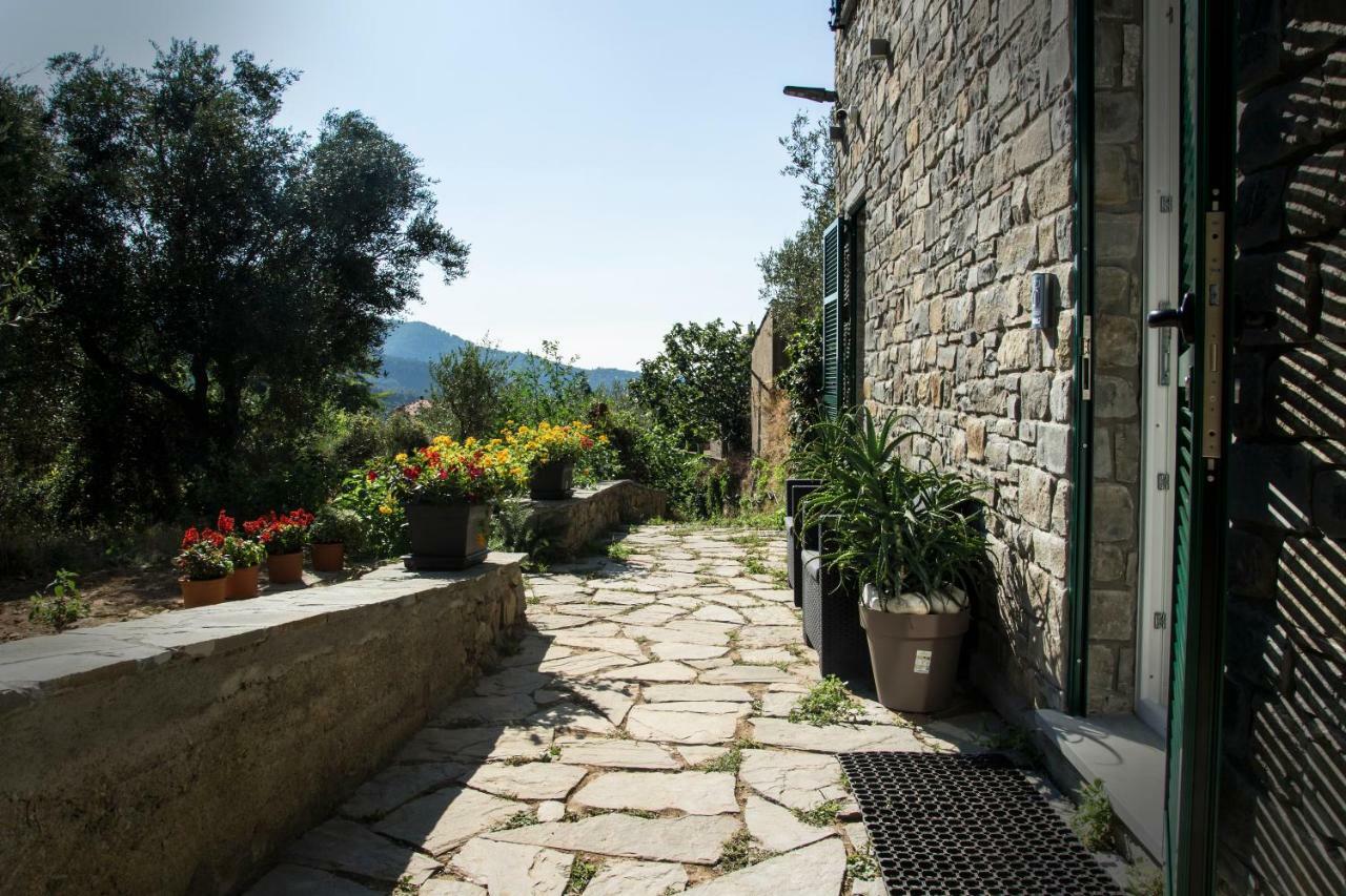 The Garden Βίλα Volastra Εξωτερικό φωτογραφία